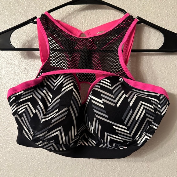 Victoria's Secret Other - EUC Victoria’s Secret sport bra